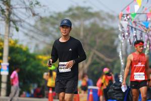 BIB: 4216
                            <button type="button" onclick="openModal(9918068)" class="btn btn-primary btn-sm float-right btn-popup" data-toggle="modal" data-target=".modal-high-quality">
                        <i class="fas fa-shopping-cart"></i> Add to Cart
                    </button>
                                            <button type="button" onclick="isThisMe(9918068, true)" class="btn btn-success btn-sm float-right btn-popup btn-isme hidden" data-toggle="tooltip" data-placement="bottom" title="นี่คือรูปของคุณใช่ไหม คลิกที่นี่เพื่อเอาเข้าอัลบั้ม">
                        <i class="fas fa-plus"></i> Add to album
                    </button>
                    <button type="button" onclick="isThisMe(9918068, false)" class="btn btn-warning btn-sm float-right btn-popup btn-isnotme hidden">
                        <i class="fas fa-ban"></i> Remove from album
                    </button>